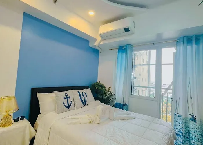 Ocean Theme Navy Blue Deluxe With Ps4 And Balcony Overlooking Bay And Zoo Near Yacht Club And Star Hotel Manila