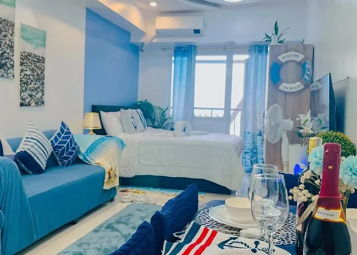 Hotel Ocean Theme Navy Blue Deluxe With Ps4 And Balcony Overlooking Bay And Zoo Near Yacht Club And Star