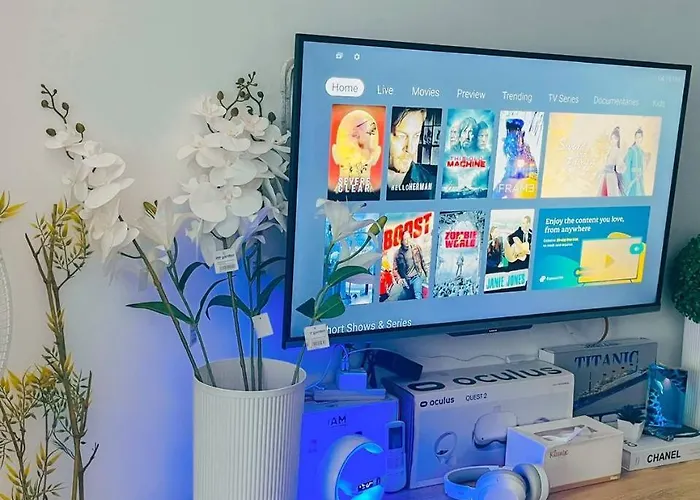 Hotel Ocean Theme Navy Blue Deluxe With Ps4 And Balcony Overlooking Bay And Zoo Near Yacht Club And Star 5*
