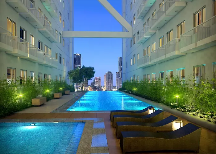Ocean Theme Navy Blue Deluxe With Ps4 And Balcony Overlooking Bay And Zoo Near Yacht Club And Star 5* Manila